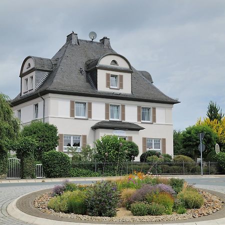 Elena Kempf Haaratelier & Guesthouse Braunfels Extérieur photo