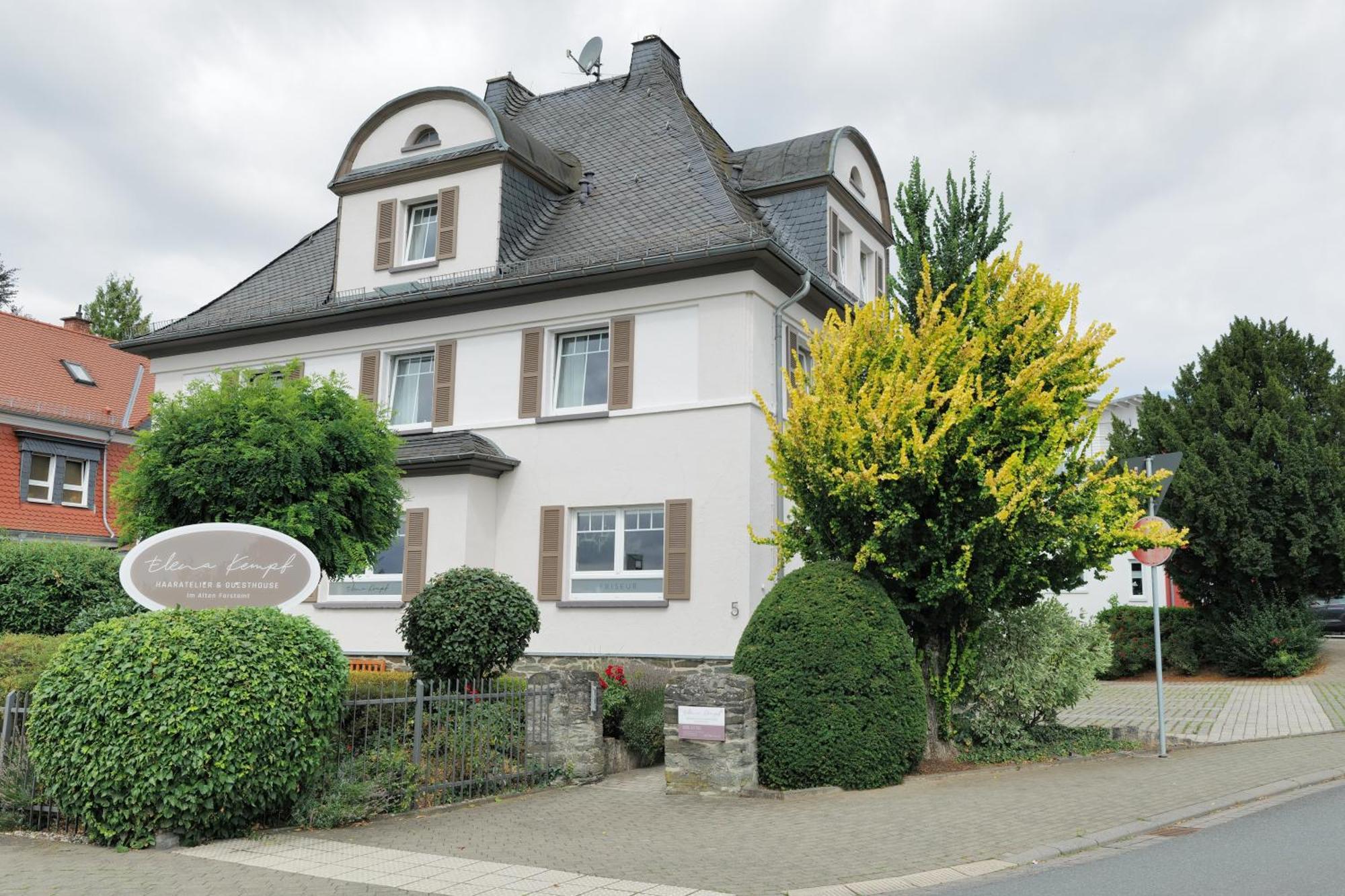 Elena Kempf Haaratelier & Guesthouse Braunfels Extérieur photo